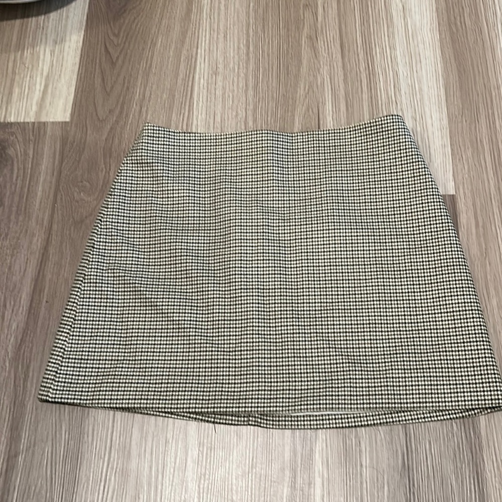 H&M Fall Plaid Neutral Mini Skirt